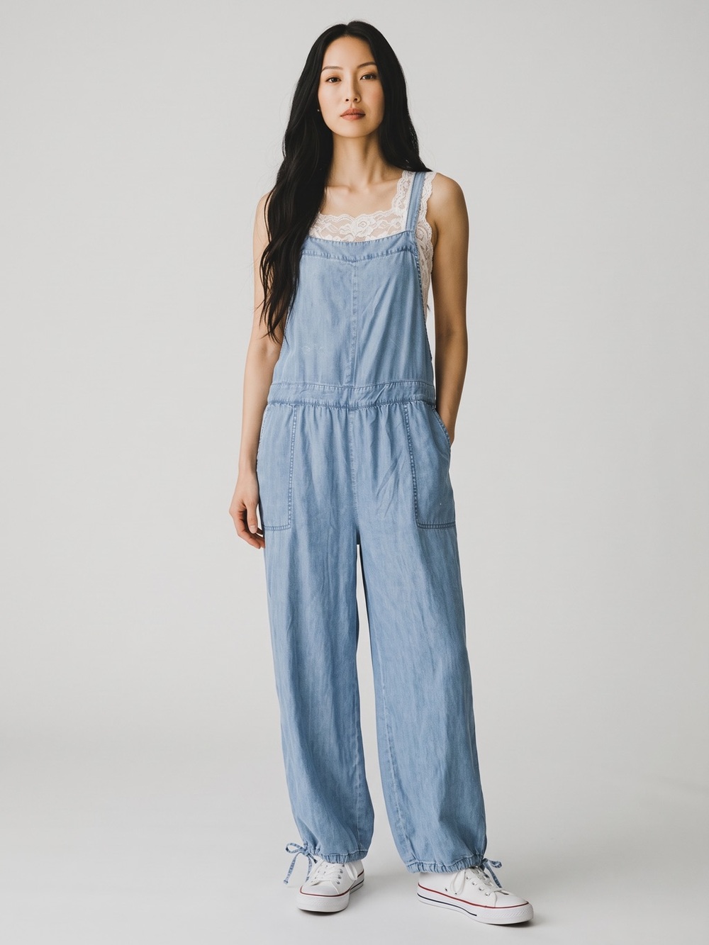 entro Light Blue Denim Overalls NWT